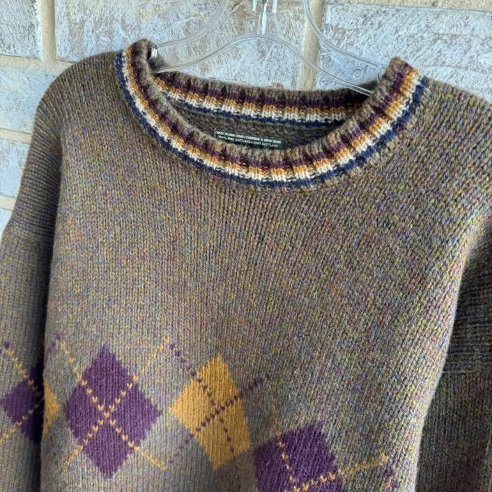 Vintage Tommy Hilfiger Argyle Pattern 100% Wool Knit Sweater Men's Size L.
